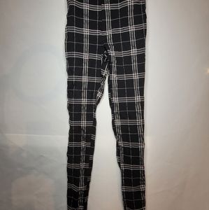 Forever 21 Womens Plaid Jegging - Skinny Leg Pants -  Size Extra Small